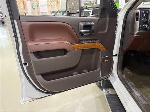 2016 Chevrolet Silverado 3500HD High Country (Stk: A9077-1) in Saint-Eustache - Image 25 of 31 2016 Chevrolet Silverado 3500HD High Country (Stk: A9077-1) in Saint-Eustache - Image 25 of 31