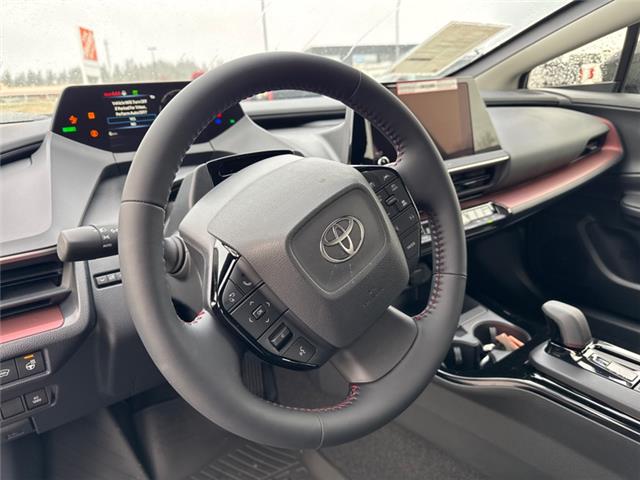2026 Toyota Prius Plug-In Hybrid SE (Stk: 3066907) in Cranbrook - Image 9 of 20
