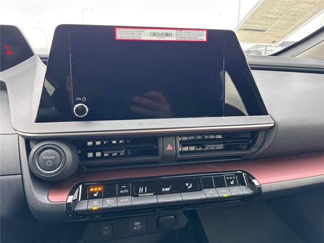 2026 Toyota Prius Plug-In Hybrid SE (Stk: 3066907) in Cranbrook - Image 17 of 20