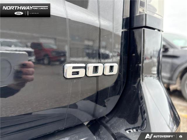 2022 Cadillac Escalade Sport (Stk: 5F74972A) in Brantford - Image 8 of 23