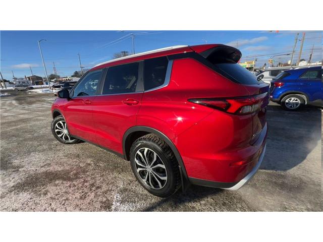 2024 Mitsubishi Outlander SE (Stk: 25681-1) in Sudbury - Image 6 of 26