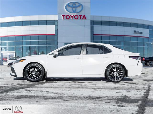 2022 Toyota Camry Hybrid SE (Stk: 016923) in Milton - Image 3 of 28