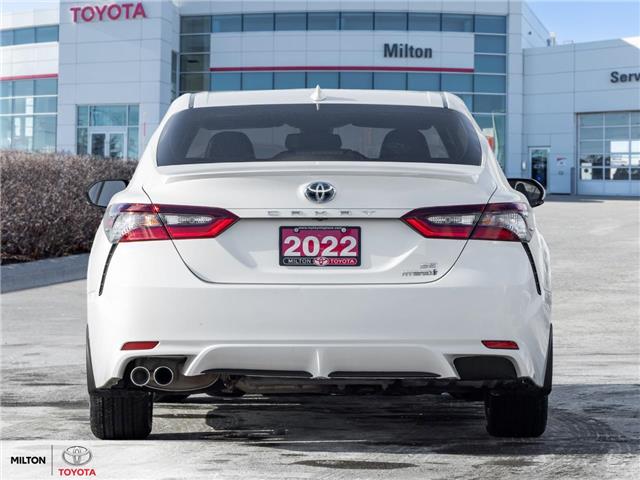2022 Toyota Camry Hybrid SE (Stk: 016923) in Milton - Image 8 of 28