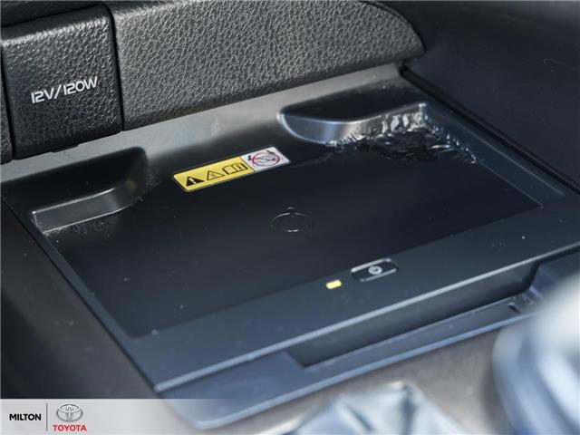 2022 Toyota Camry Hybrid SE (Stk: 016923) in Milton - Image 19 of 28
