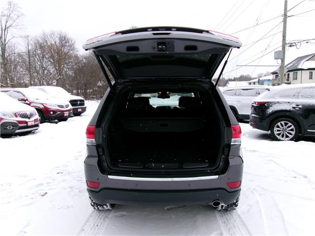 2016 Jeep Grand Cherokee Limited in Kitchener - Image 16 of 28 2016 Jeep Grand Cherokee Limited in Kitchener - Image 16 of 28
