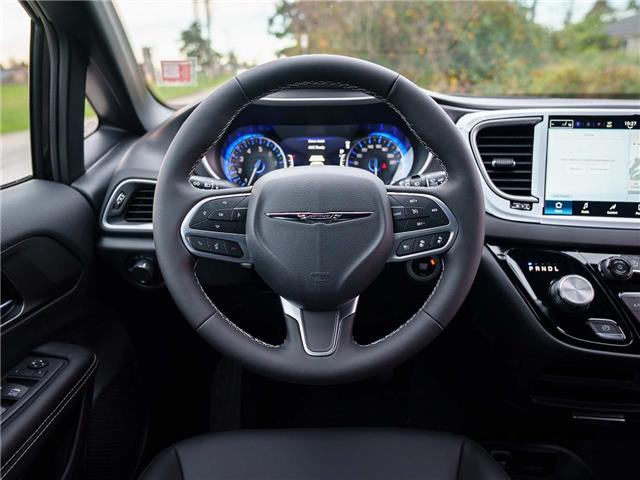 2026 Chrysler Grand Caravan SXT (Stk: T205494) in Surrey - Image 10 of 21