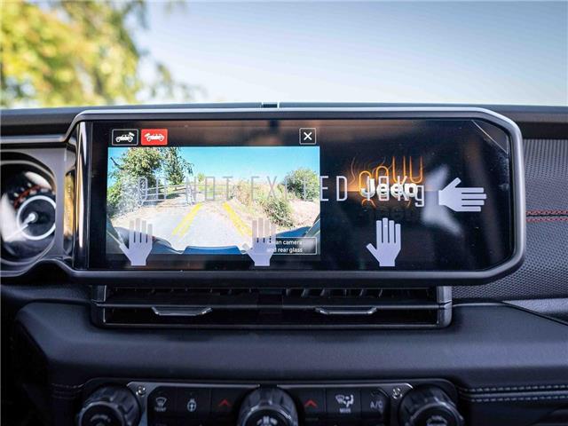 2025 Jeep Wrangler Rubicon (Stk: S633210) in Surrey - Image 20 of 24