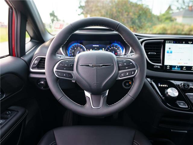 2026 Chrysler Grand Caravan SXT (Stk: T194548) in Surrey - Image 10 of 21