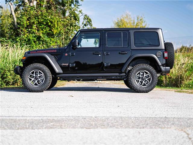 2025 Jeep Wrangler Rubicon (Stk: S653184) in Surrey - Image 3 of 24