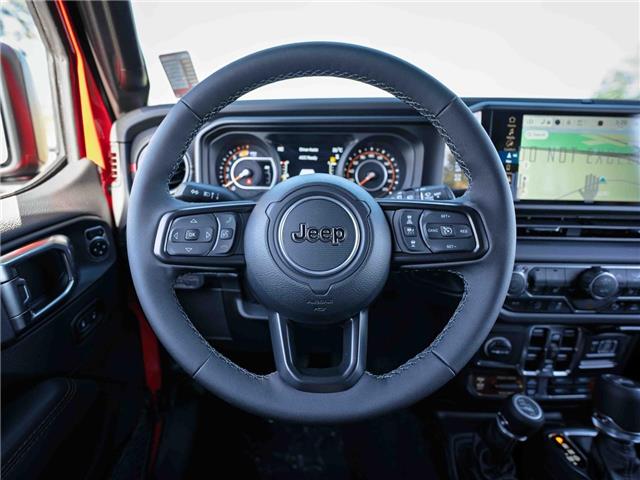 2025 Jeep Wrangler Rubicon (Stk: S653181) in Surrey - Image 10 of 23