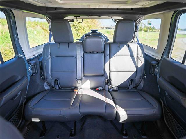 2025 Jeep Wrangler Rubicon (Stk: S653181) in Surrey - Image 20 of 23
