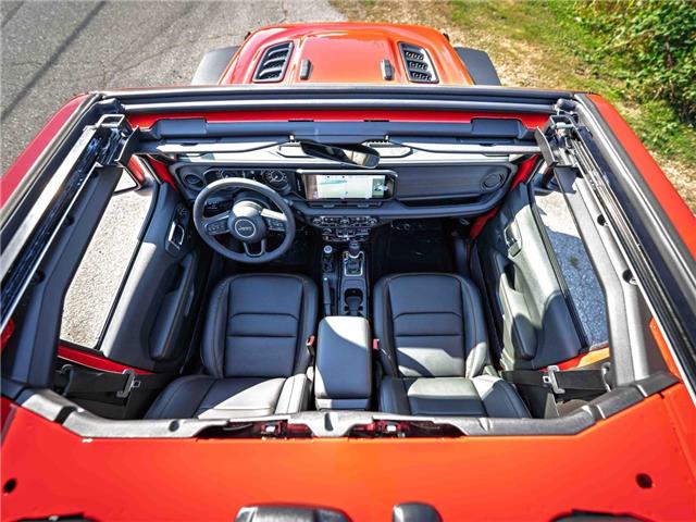 2025 Jeep Wrangler Rubicon (Stk: S651231) in Surrey - Image 11 of 22