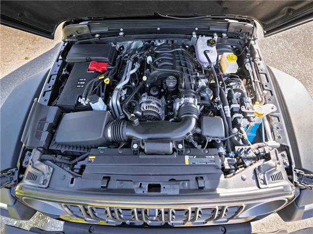 2025 Jeep Wrangler Rubicon (Stk: S653185) in Surrey - Image 7 of 24