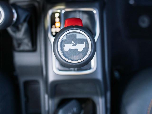 2025 Jeep Wrangler Rubicon (Stk: S653185) in Surrey - Image 19 of 24