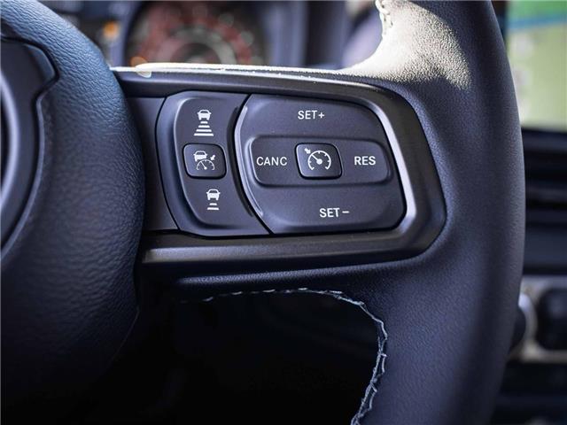 2025 Jeep Wrangler Rubicon (Stk: S653190) in Surrey - Image 12 of 25