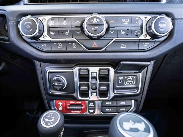 2025 Jeep Wrangler Rubicon (Stk: S653190) in Surrey - Image 16 of 25