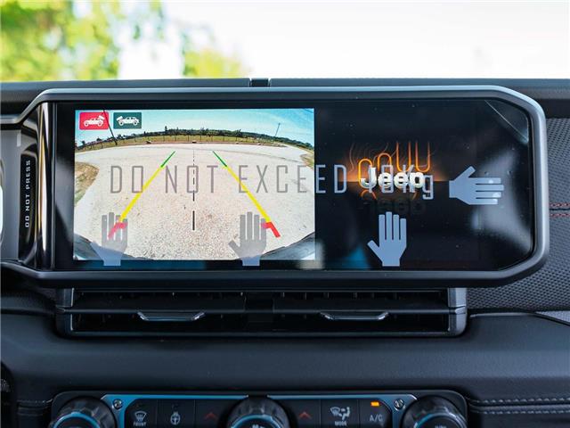 2025 Jeep Wrangler Rubicon (Stk: S651230) in Surrey - Image 18 of 22