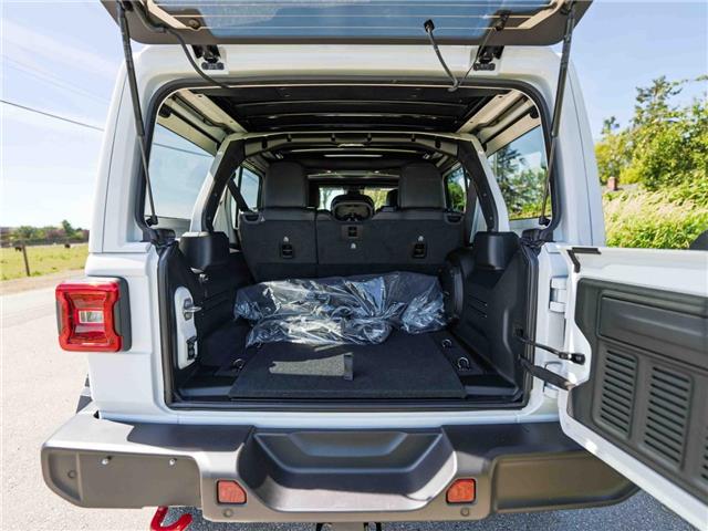 2025 Jeep Wrangler Rubicon (Stk: S651230) in Surrey - Image 20 of 22