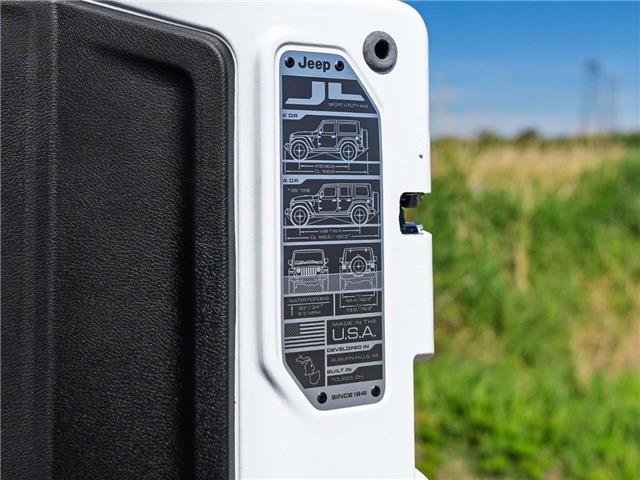 2025 Jeep Wrangler Rubicon (Stk: S651230) in Surrey - Image 21 of 22