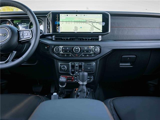 2025 Jeep Wrangler Rubicon (Stk: S651234) in Surrey - Image 16 of 27