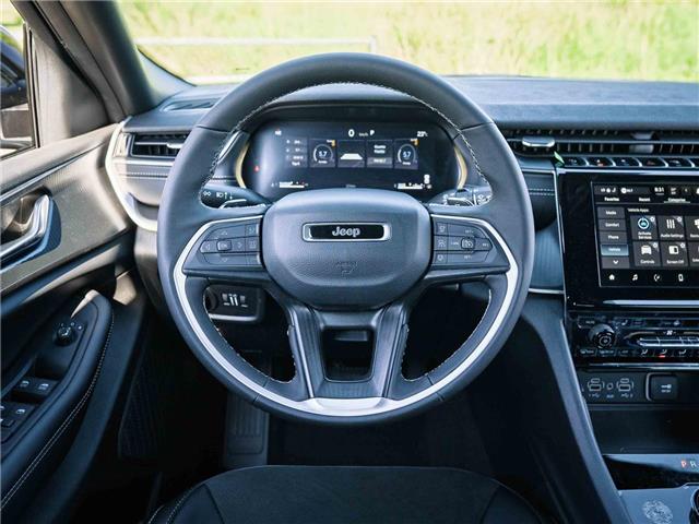 2025 Jeep Grand Cherokee Laredo (Stk: S347419) in Surrey - Image 10 of 21