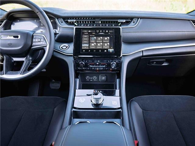 2025 Jeep Grand Cherokee Laredo (Stk: S347419) in Surrey - Image 12 of 21