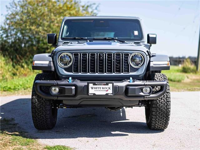2025 Jeep Wrangler 4xe Rubicon (Stk: S613593) in Surrey - Image 2 of 24