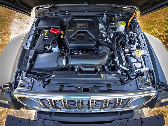 2025 Jeep Wrangler 4xe Rubicon (Stk: S613593) in Surrey - Image 7 of 24