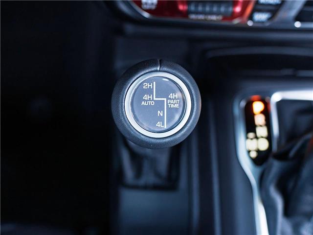 2025 Jeep Wrangler 4xe Rubicon (Stk: S613593) in Surrey - Image 16 of 24