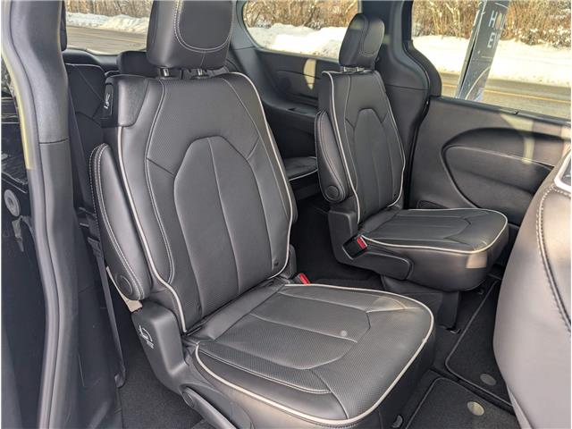 2026 Chrysler Pacifica Limited (Stk: 26020) in New Hamburg - Image 11 of 15