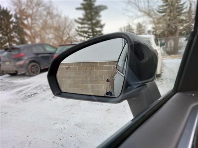 2026 Volkswagen Taos Highline (Stk: 260033) in Regina - Image 25 of 43