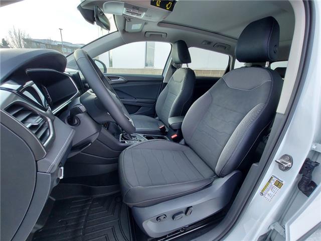 2026 Volkswagen Taos Comfortline Black Edition (Stk: 260132) in Regina - Image 18 of 42