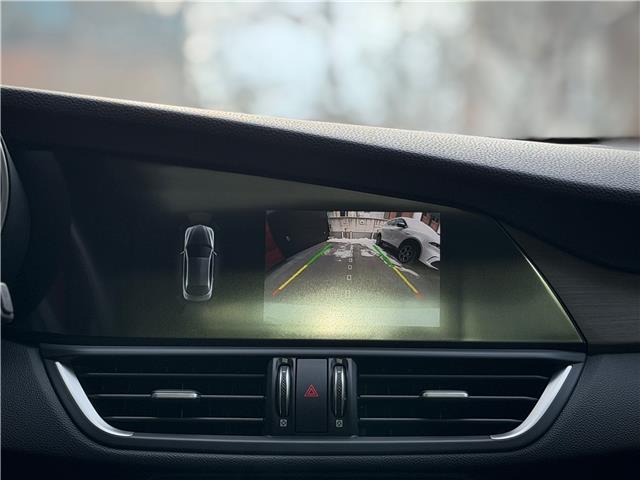 2023 Alfa Romeo Giulia ti (Stk: 409U-A) in Toronto - Image 16 of 30 2023 Alfa Romeo Giulia ti (Stk: 409U-A) in Toronto - Image 16 of 30