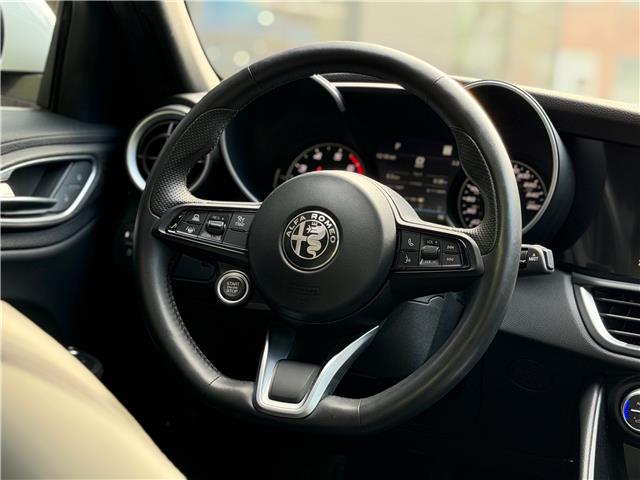 2023 Alfa Romeo Giulia ti (Stk: 409U-A) in Toronto - Image 26 of 30 2023 Alfa Romeo Giulia ti (Stk: 409U-A) in Toronto - Image 26 of 30