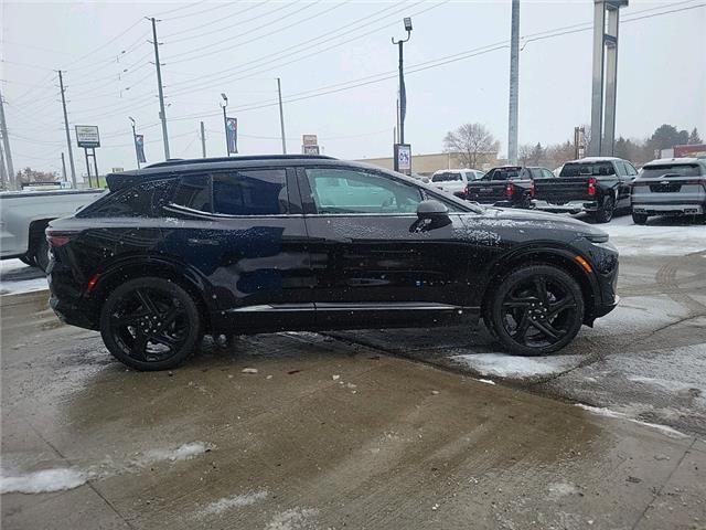 2026 Chevrolet Equinox EV RS (Stk: S140060) in Newmarket - Image 4 of 19