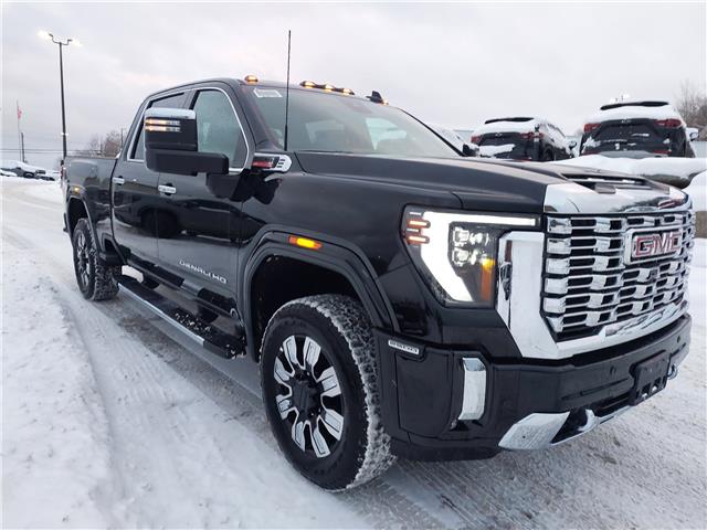 2025 GMC Sierra 2500HD Denali (Stk: 25979) in Haliburton - Image 1 of 18