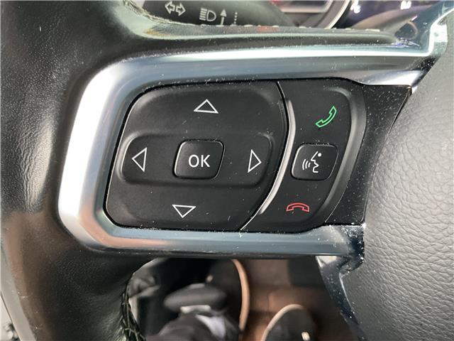 2019 Jeep Wrangler Unlimited Sahara (Stk: 251400) in Ottawa - Image 17 of 31