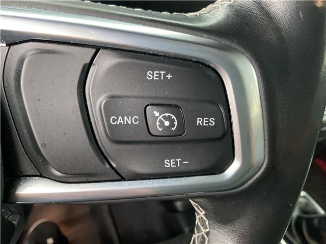 2019 Jeep Wrangler Unlimited Sahara (Stk: 251400) in Ottawa - Image 18 of 31