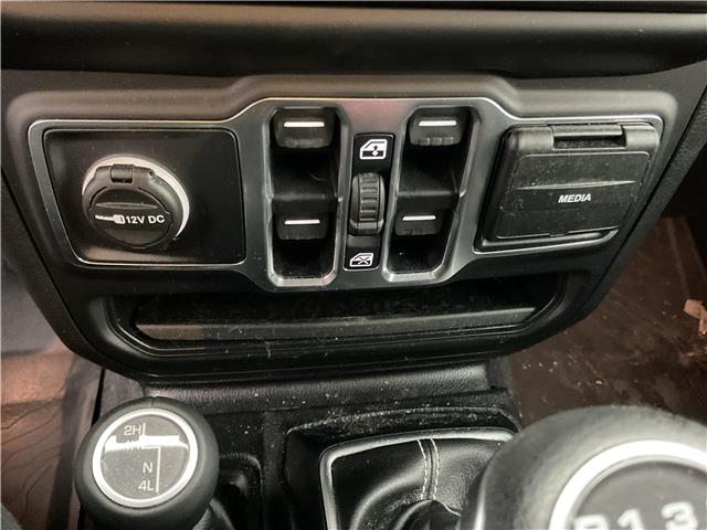 2019 Jeep Wrangler Unlimited Sahara (Stk: 251400) in Ottawa - Image 23 of 31