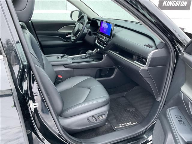 2025 Toyota Grand Highlander  (Stk: 251585) in Ottawa - Image 9 of 22