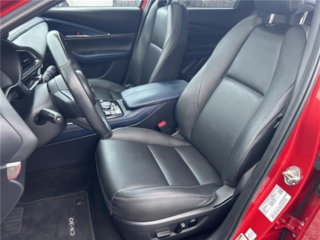 2020 Mazda CX-30 GS (Stk: 845748XJ) in Surrey - Image 8 of 15