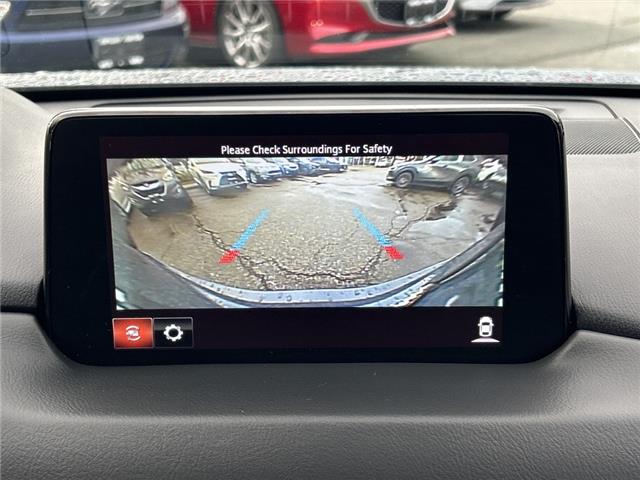 2021 Mazda CX-5 Signature (Stk: P4849) in Surrey - Image 11 of 15