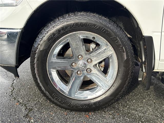 2019 RAM 1500 Classic SLT (Stk: P4911) in Surrey - Image 14 of 15