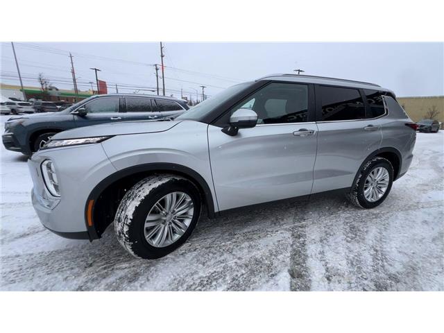2024 Mitsubishi Outlander SE (Stk: 25582) in Sudbury - Image 4 of 26