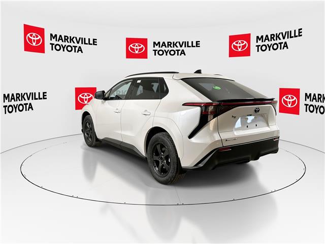 2026 Toyota bZ XLE (Stk: 11105524) in Markham - Image 7 of 25