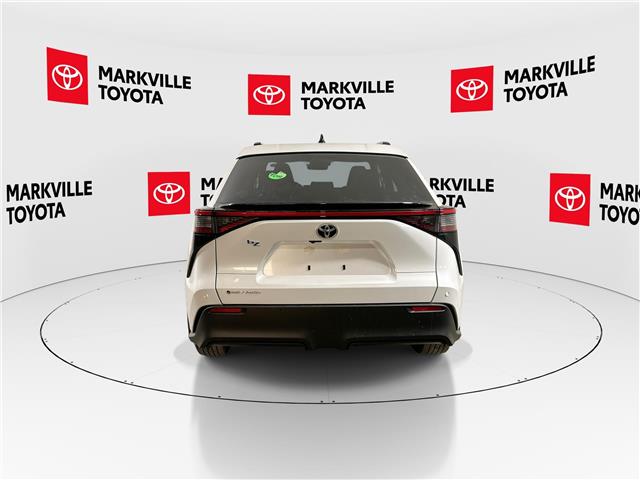 2026 Toyota bZ XLE (Stk: 11105524) in Markham - Image 8 of 25