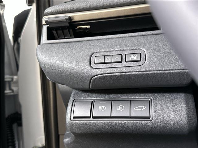 2026 Toyota bZ XLE (Stk: 11105524) in Markham - Image 15 of 25