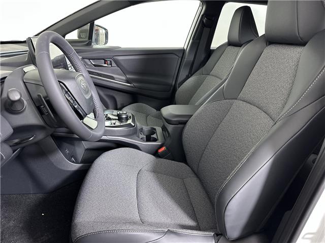 2026 Toyota bZ XLE (Stk: 11105524) in Markham - Image 16 of 25