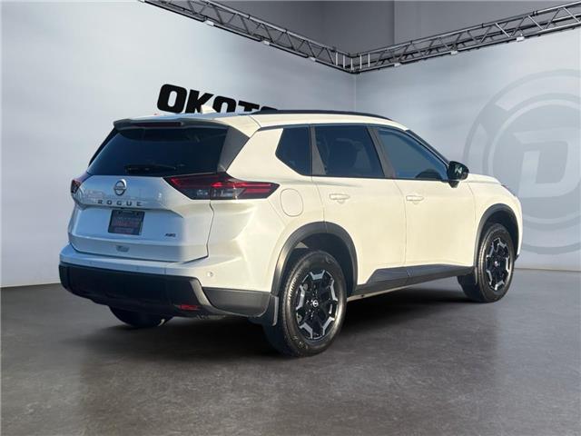 2025 Nissan Rogue  (Stk: 15823) in Okotoks - Image 5 of 16