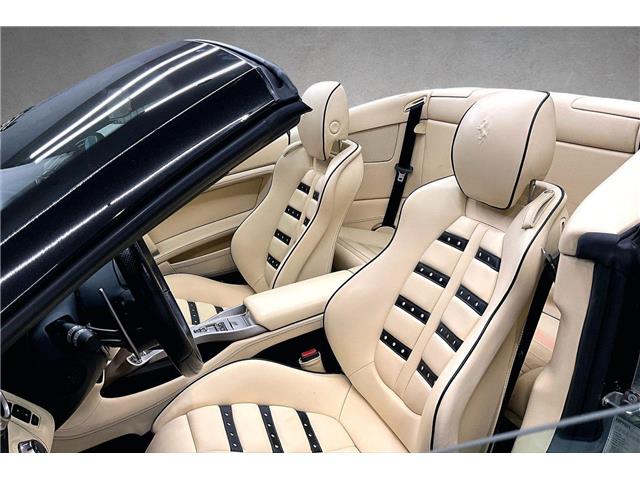2010 Ferrari California Base (Stk: U0874AAA) in Richmond - Image 19 of 29 2010 Ferrari California Base (Stk: U0874AAA) in Richmond - Image 19 of 29